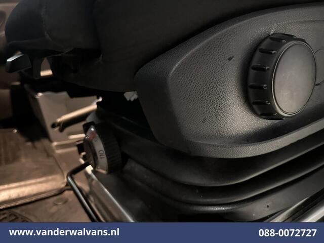Mercedes-Benz SPRINTER 315 CDI 150pk L2H1 Euro6 Airco | Camera | Apple Carplay | Chauffeursstoel | Trekhaak Android Auto