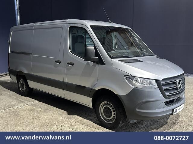 Mercedes-Benz SPRINTER 315 CDI 150pk L2H1 Euro6 Airco | Camera | Apple Carplay | Chauffeursstoel | Trekhaak Android Auto