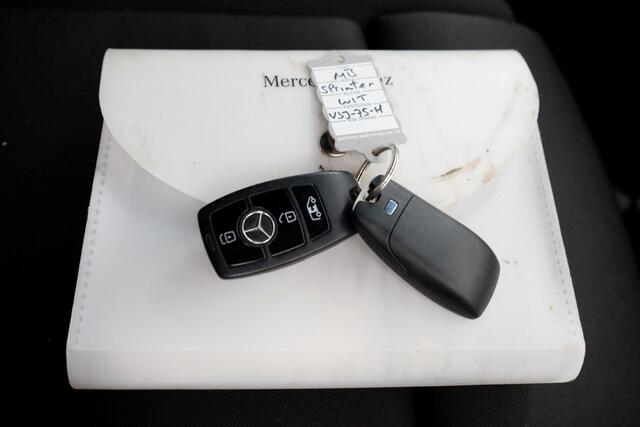 Mercedes-Benz SPRINTER 317 CDI 170pk RWD 9G Automaat L3H3 Maxi Navi/Camera 10-2022