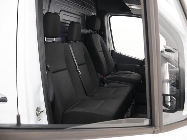 Mercedes-Benz SPRINTER 317 CDI L3 H2 PRO | 3 zits | Achteruitrijcamera | Cruise Control | Climate Control | Navigatie |