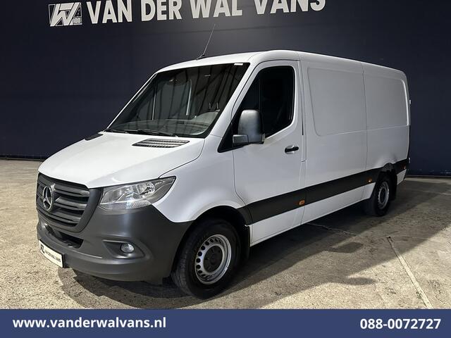 Mercedes-Benz SPRINTER 317 CDI 170pk L2H1 Euro6 Airco | Camera | Navigatie | Apple Carplay | Cruisecontrol | Trekhaak | Chauffeursstoel Android Auto, Bijrijdersbank