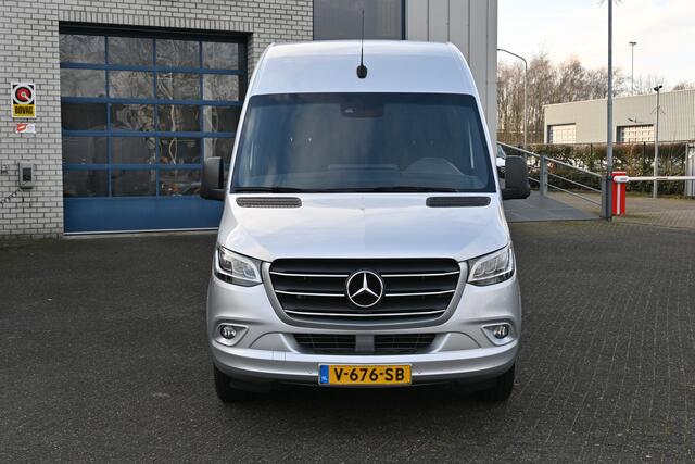 Mercedes-Benz SPRINTER 319 CDI 3.0 V6 L2H2 LED, 10.25 MBUX met navigatie en camera