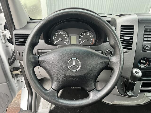 Mercedes-Benz SPRINTER 316 1.8 NGT 366 CNG en Benzine 157pk Automaat Pick-up Open laadbak Kipper Gereedschapskist 3-Persoons Telefoonverbinding
