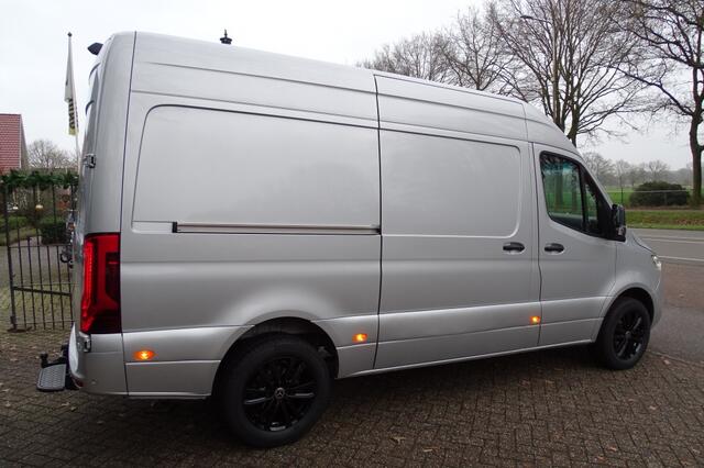 Mercedes-Benz SPRINTER 319 1.9 CDI L2H2 VOL OPTIES 1e eig NWST