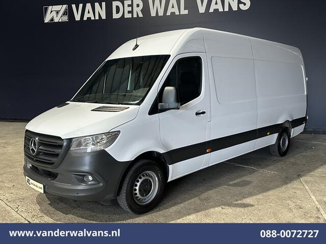 Mercedes-Benz SPRINTER 317 CDI 170pk L3H2 Euro6 Airco | 360 graden Camera | Apple Carplay | Cruisecontrol Android Auto, Stoelverwarming, Chauffeursstoel, Parkeersensoren, Bijrijdersbank