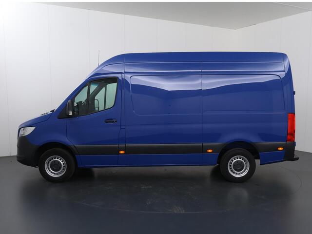 Mercedes-Benz SPRINTER 316 CDI | Aut. | L2 H2 | Parkeercamera | Bluetooth | Airco | Keyless Go | 2-zits | Trekhaak | Spiegelpakket |