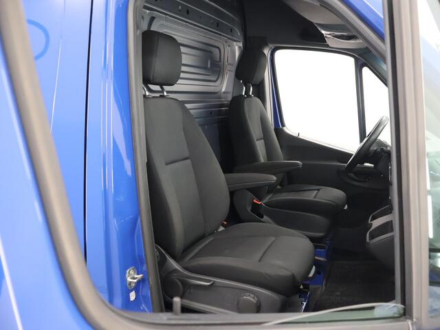 Mercedes-Benz SPRINTER 316 CDI | Aut. | L2 H2 | Parkeercamera | Bluetooth | Airco | Keyless Go | 2-zits | Trekhaak | Spiegelpakket |