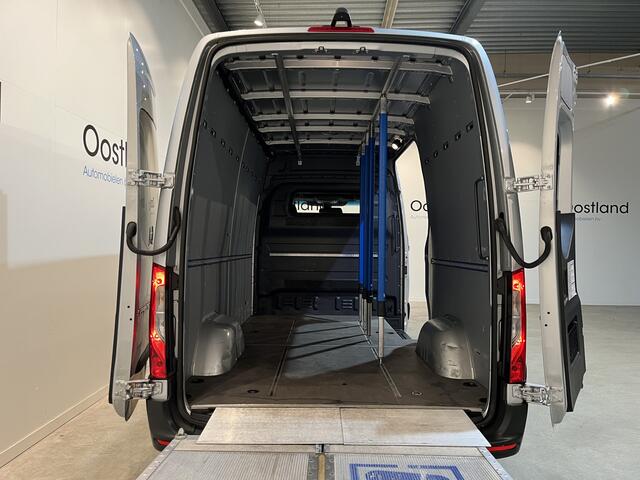 Mercedes-Benz SPRINTER 317 CDI L2H2 RWD Automaat / Bär Laadklep / Airco / Cruise Control / Camera / CarPlay / Navigatie / 52.000 KM !!