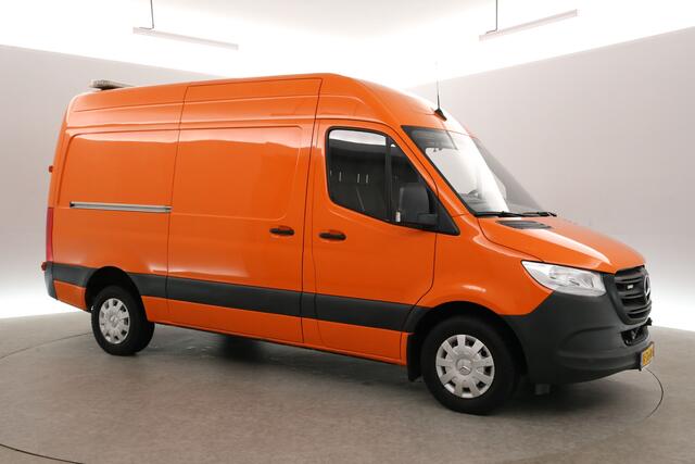 Mercedes-Benz SPRINTER 319 3.0 CDI L2H2 | 191PK | Aut. | 3500KG Trekgew. | Trekh. | Airco | Camera | Cruise | 3-Zits | Navi | Carplay
