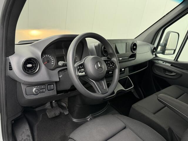 Mercedes-Benz SPRINTER 317CDI 9G-Tronic Automaat Bakwagen | Laadklep | Camera | 3-Zits | Zijdeur