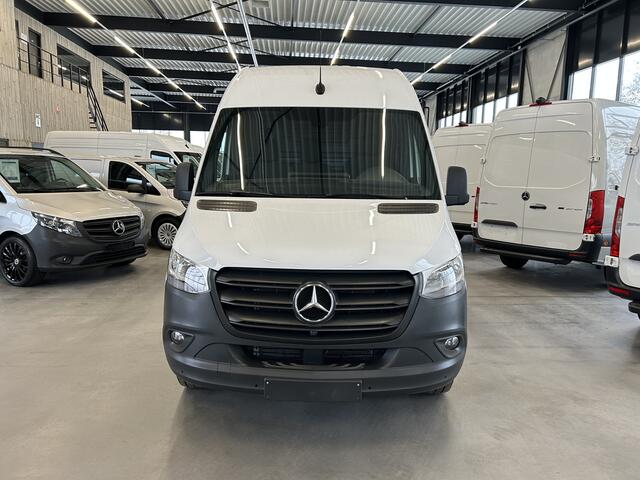 Mercedes-Benz SPRINTER 317 CDI L2 H2 MBUX / 360 Camera / Navigatie / Cruise control / Airco / 270 Graden achterdeuren