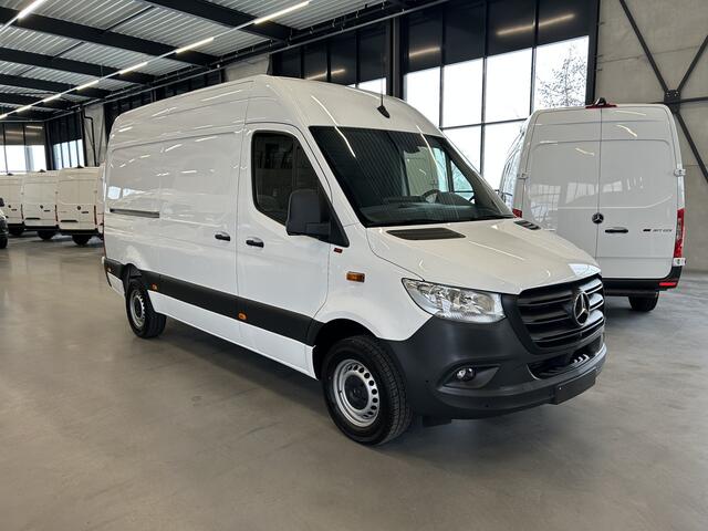 Mercedes-Benz SPRINTER 317 CDI L2 H2 MBUX / 360 Camera / Navigatie / Cruise control / Airco / 270 Graden achterdeuren