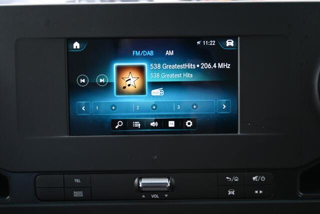 Mercedes-Benz SPRINTER 515 CDI L3 Bakwagen met laadklep MBUX, Laadbak met Dhollandia klep en zijdeur