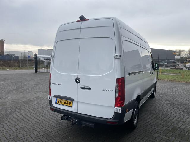 Mercedes-Benz SPRINTER 317 CDI Aut. L2H2 Airco | Trekhaak 3500kg | Adaptive Cruise