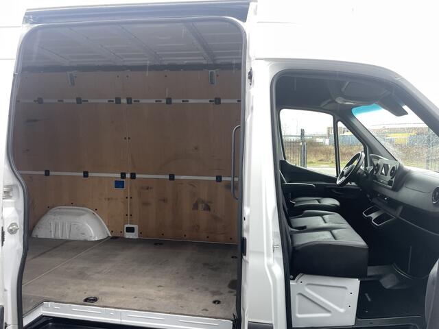 Mercedes-Benz SPRINTER 317 CDI Aut. L2H2 Airco | Trekhaak 3500kg | Adaptive Cruise
