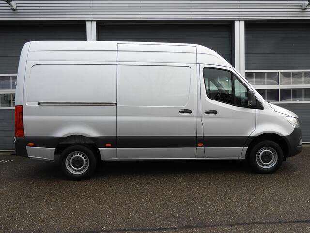 Mercedes-Benz SPRINTER 317 1.9 CDI L2H2 RWD AUT | LEDER | MBUX GROOT | CAMERA | TREKHAAK