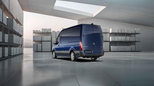 Mercedes-Benz SPRINTER 317 CDI L2 H2 Pro | LED Koplampen | 3 zits | Achteruitrijcamera | Betimmering | Laadvloer | Lichtmetalen Velgen |