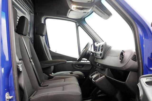 Mercedes-Benz SPRINTER 316 CDI 163pk L2H2 7G Automaat Navi/Camera/Laadklep 500kg 06-2019