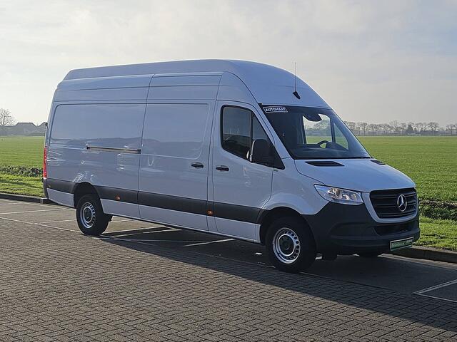 Mercedes-Benz SPRINTER 317 1.9 CDI L3H3 RWD airco, navi. mbux, camera
