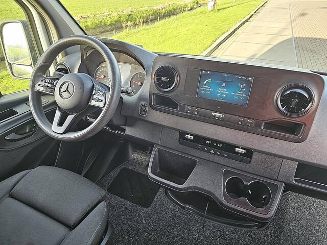 Mercedes-Benz SPRINTER 317 1.9 CDI L3H3 RWD airco, navi. mbux, camera