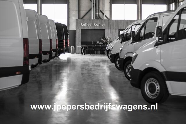 Mercedes-Benz SPRINTER 315 CDI L1 H1 Automaat / LED / Distronic / MBUX 10.25 / 360 Camera / Standkachel / L + R schuifdeur / Navigatie