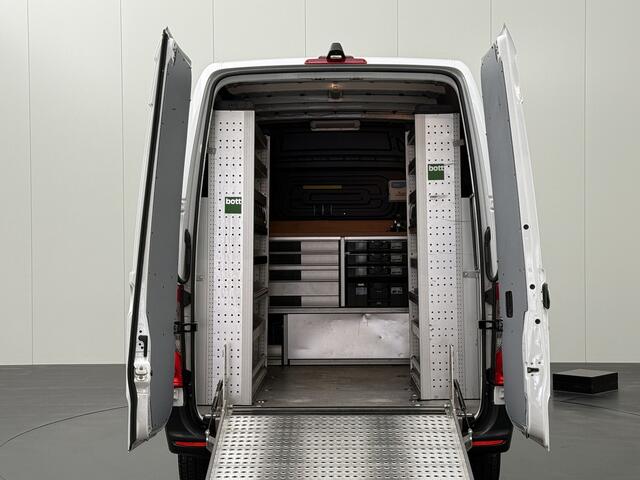 Mercedes-Benz SPRINTER L2H2 | Werkplaats | Oprijplaat | Camera | Multimedia | Airco