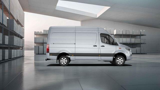 Mercedes-Benz SPRINTER 319 CDI L2 H2 Select 4x4