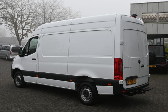 Mercedes-Benz SPRINTER 316 CDI L2H2 3500 KG trekhaak, Camera, Apple Carplay/Android Auto