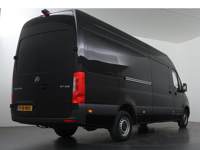 Mercedes-Benz SPRINTER 317 CDI | Aut. | L3 H2 | Pro | | 3 zits | Navigatie | Achteruitrijcamera | Airco | Keyless Go | Vloer en Wand Betimmering | Certified | Cruise Control |