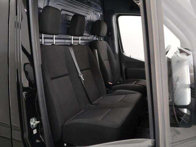 Mercedes-Benz SPRINTER 317 CDI | Aut. | L3 H2 | Pro | | 3 zits | Navigatie | Achteruitrijcamera | Airco | Keyless Go | Vloer en Wand Betimmering | Certified | Cruise Control |