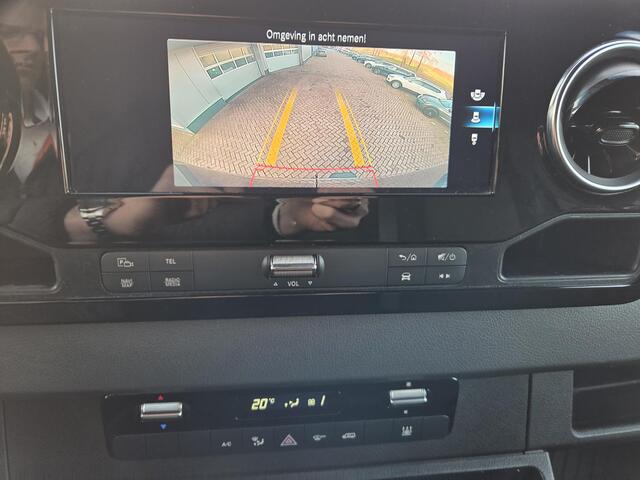 Mercedes-Benz SPRINTER 319 3.0 CDI L2H2, 2800KG Trekhaak, Grote MBUX, Comfortstoel, Standkachel, LED koplampen, Mooie en complete V6!