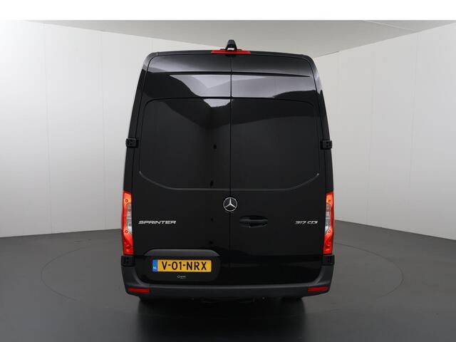 Mercedes-Benz SPRINTER 317 CDI | Aut. | L3 H2 | Pro | | 3 zits | Navigatie | Achteruitrijcamera | Airco | Keyless Go | Vloer en Wand Betimmering | Certified | Cruise Control |