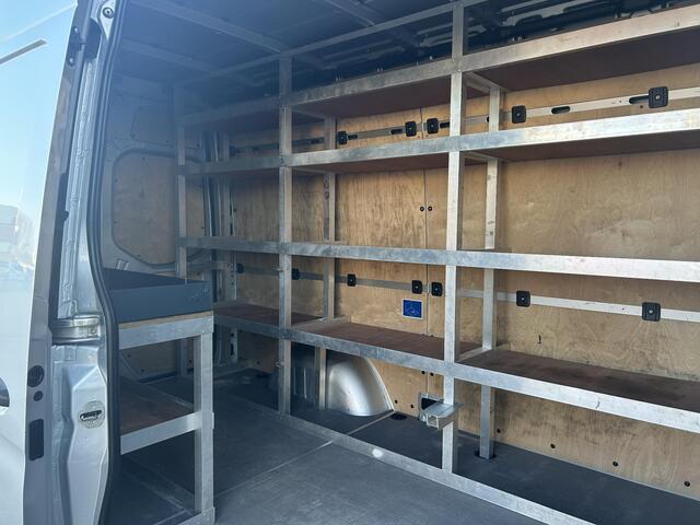 Mercedes-Benz SPRINTER 317 1.9 CDI L2H2 DC