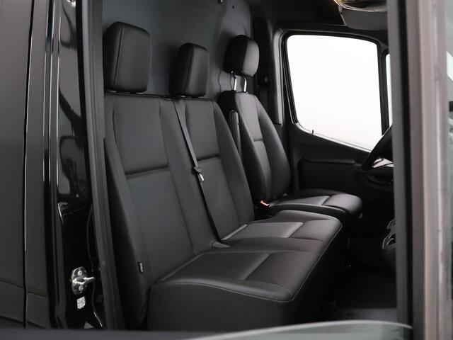 Mercedes-Benz SPRINTER 319 CDI | 190 PK | L2 H1 | AUTOMAAT | 3500 KG TREKHAAK | LED | LEDER ZWART | ADAPTIEVE CRUISE | NAVIGATIE | CAMERA | AIRCO | BETIMMERDE LAADRUIMTE | PARKEERSENSOREN | DODEHOEKDETECTIE | STOELVERWARMING