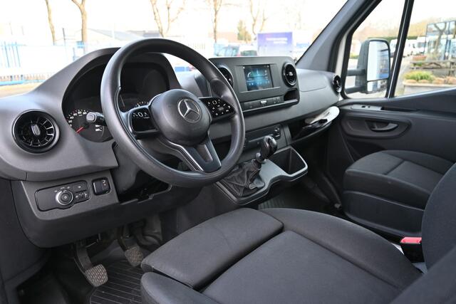 Mercedes-Benz SPRINTER 514 CDI L3 Bakwagen met laadklep Camera, MBUX, Geveerde stoel, Stoelverwarming