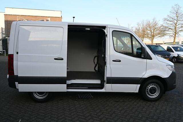 Mercedes-Benz SPRINTER 315 CDI L1H1 RWD MBUX navigatie 10.25, Trekhaak, Etc.