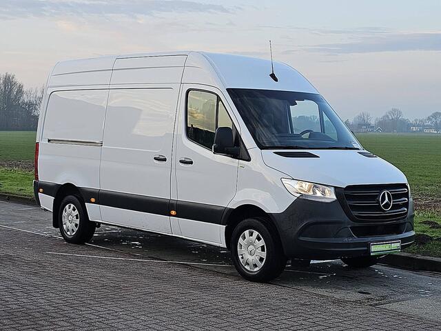Mercedes-Benz SPRINTER 317 1.9 CDI L2H2 3.5T-Trekhaak Airco Automaat Mbux Camera 170PK Euro6 !