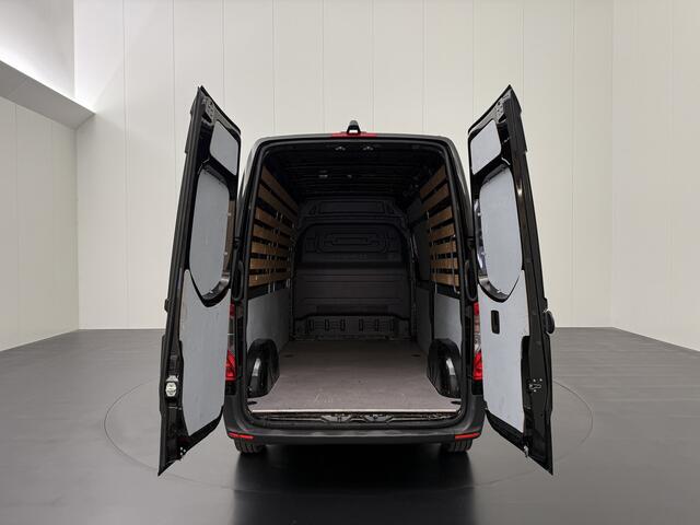 Mercedes-Benz SPRINTER L2H2 Business | Navigatie | Camera | Airco | Cruise | 3-Zits