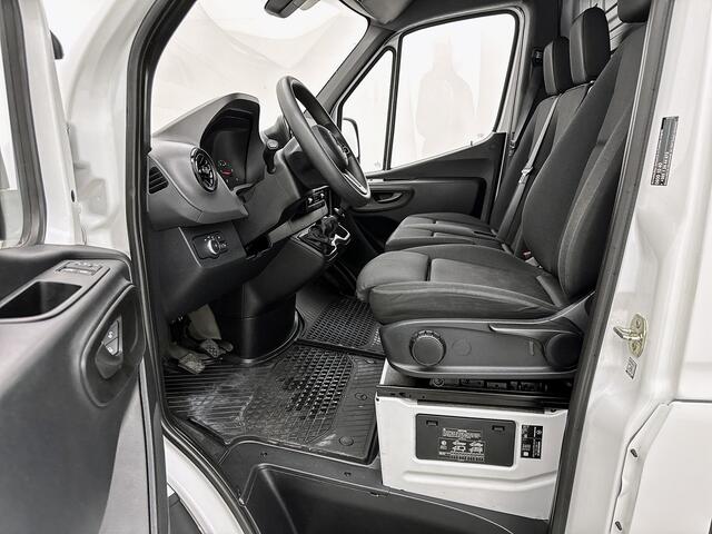 Mercedes-Benz SPRINTER 315 1.9 CDI L2H2 Betimmering Dubbele schuifdeur Camera + Sensoren MBUX