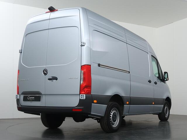 Mercedes-Benz SPRINTER 315 CDI | L2 H2 | PRO | 3 zits | Achteruitrijcamera | Betimmering | Laadvloer | Apple Carplay/Android Auto | Certified