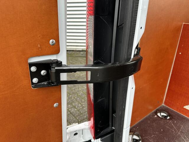 Mercedes-Benz SPRINTER 315 CDI L2H2 Automaat Apple Carplay Navigatie Camera | Slechts 13500km !