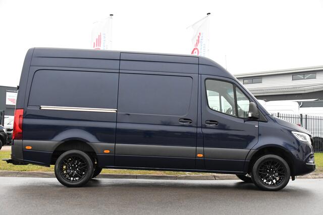 Mercedes-Benz SPRINTER 317 1.9 CDI L2H2 RWD PB Edition Camera, Cruise, Carplay, 10,5'' Mbux, LED, 3500kg Trekhaak, Multimedia, Uniek!