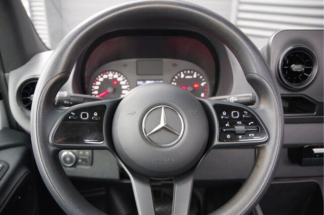 Mercedes-Benz SPRINTER 315 1.9 CDI L2 RWD OPEN LAADBAK, AUT. LED, TREKHAAK, STOELVERWARMING, VOORRUIT VERWARMING, CLIMA, CARPLAY