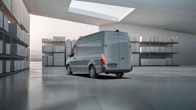 Mercedes-Benz SPRINTER 317 CDI L2 H2 Pro | 3 zits | Achteruitrijcamera | Vloer en Wandbetimmering |