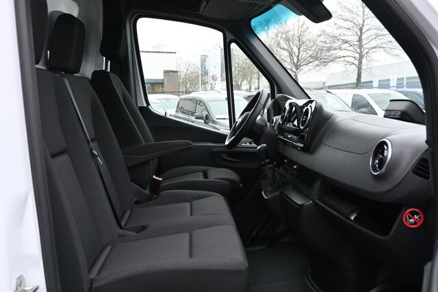 Mercedes-Benz SPRINTER 515 CDI L2 Pro chassis cabine 3500 KG trekgewicht, Geveerde stoel