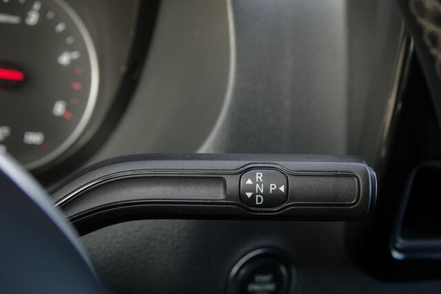 Mercedes-Benz SPRINTER L2H2 319Cdi 3.0 6-Cilinder 190Pk 7G-Tronic | RWD | Stoel-Bank | 2xSchuifdeur | 3.500Kg trekgewicht | Trekhaak | 17''