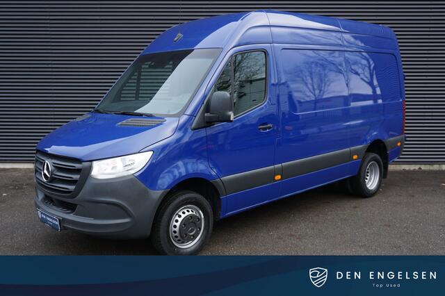 Mercedes-Benz SPRINTER 516 160pk Automaat 5000kg L2H2 Dubbellucht Trekhaak Apple Carplay Camera