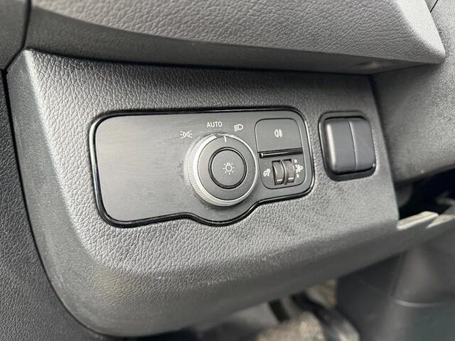 Mercedes-Benz SPRINTER 317CDI Openlaadbak 4,30L Automaat Airco Cruisecontrol Trekhaak BPM VRIJ