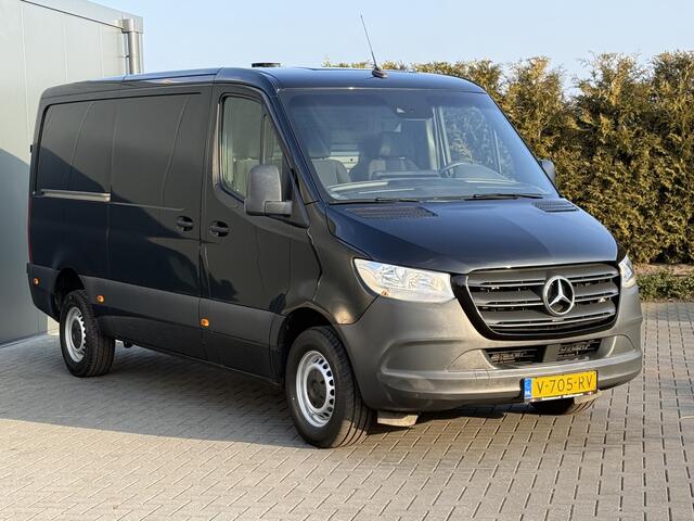 Mercedes-Benz SPRINTER 314 CDI 143 PK AUTOMAAT RWD 3.5T / L2H1 / HENDI KRAAN / 3.5T TREKHAAK / CAMERA / BLINDSPOT / 3-ZITS