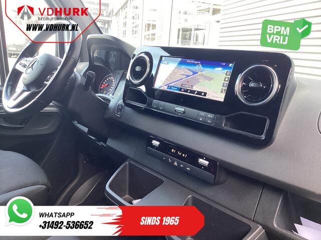 Mercedes-Benz SPRINTER 2.2 CDI Aut. L2H2 LED/ 10,25"MBUX/ Carplay/ Laadklep/ Camera/ Trekhaak/ LMV/ Cruise/ Dodehoek/ Navi